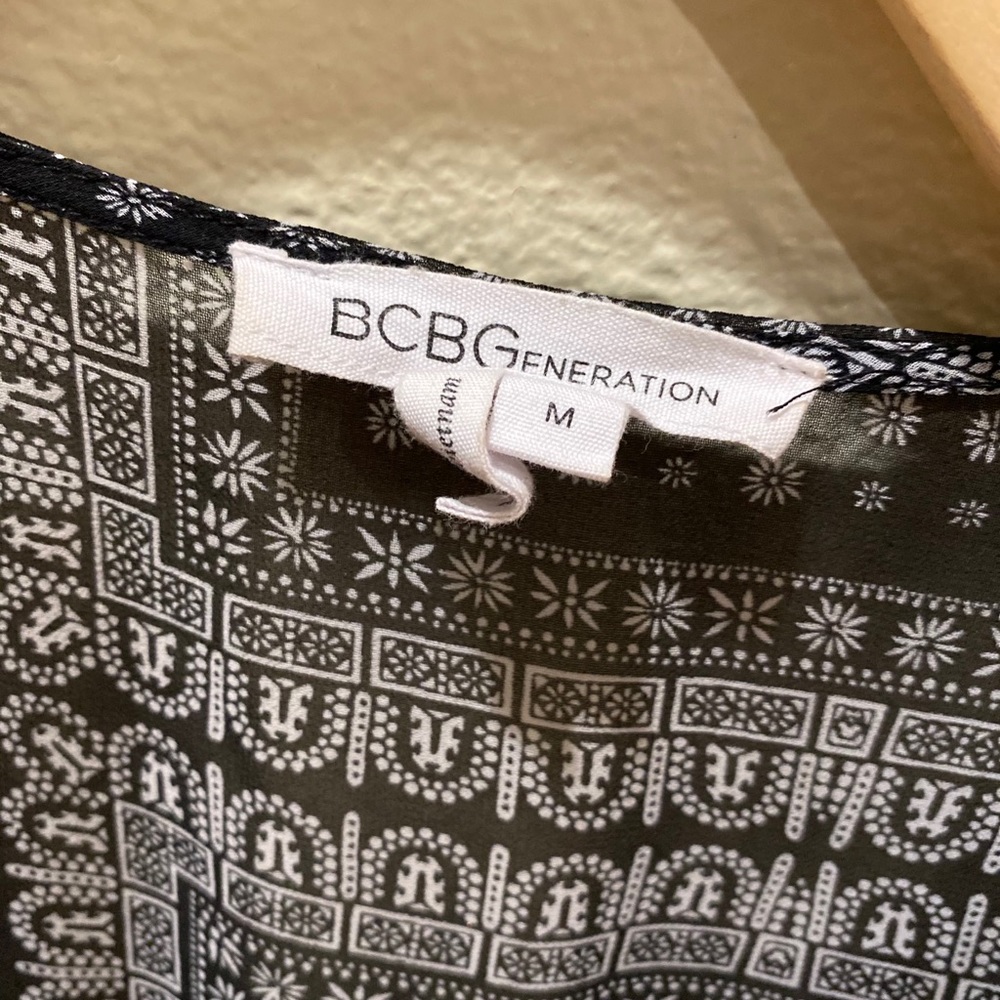 BCBGeneration ROMPER, COMFY CUTE - Picture 2 of 4